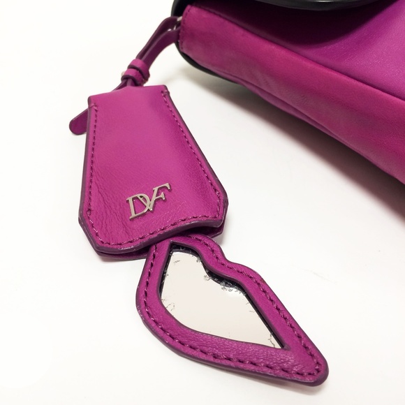 DVF Mimosa Snake Embossed Clutch - Picture 3 of 7